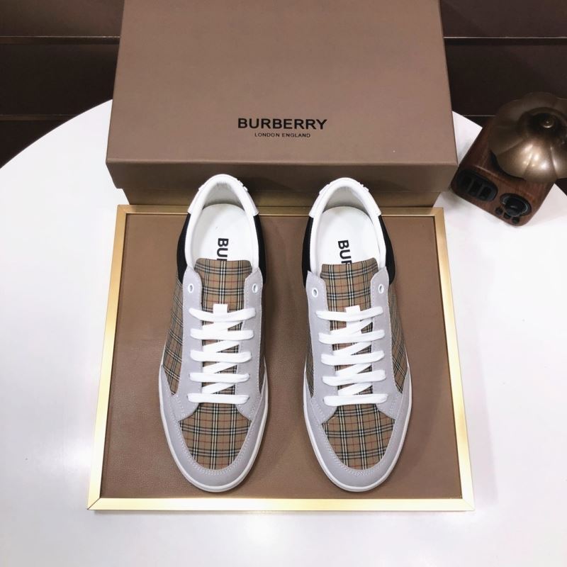 Burberry Low Shoes